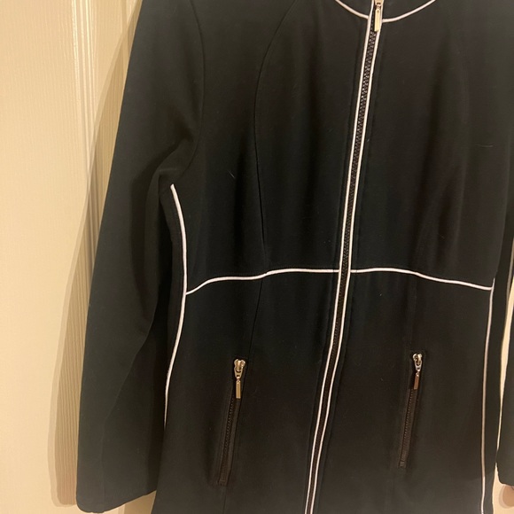 Nieman Marcus Black Jacket and Pants Set w White Piping - Picture 5 of 13